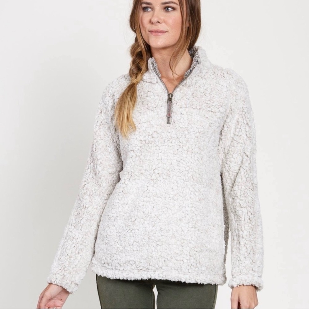 True Grit Cozy Light Grey Sherpa Pullover